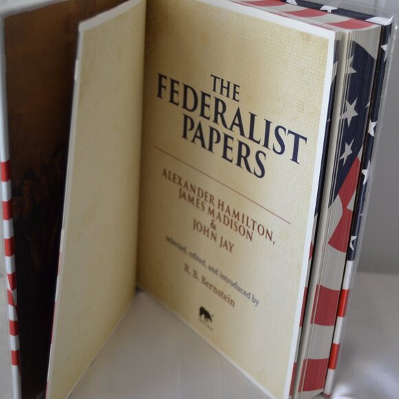 THE FEDERALIST PAPERS- 2024  HARDCOVER LIMITED EDITION- WITH  ILLUSTRATIONS. - Picture 2 of 15